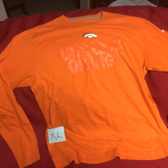 NFL DENVER BRONCOS tshirt - Picture 1 of 1